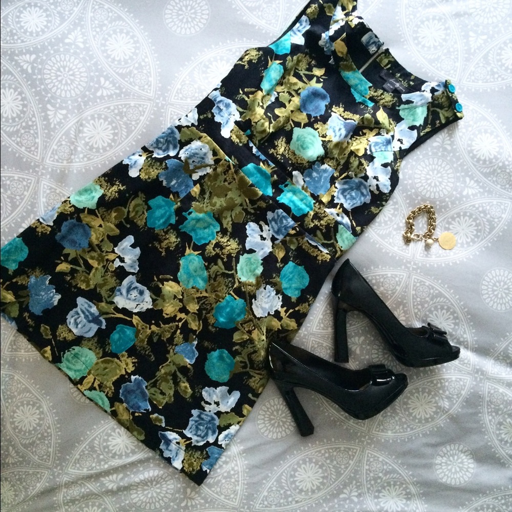 Forever 21 floral print shift dress!
